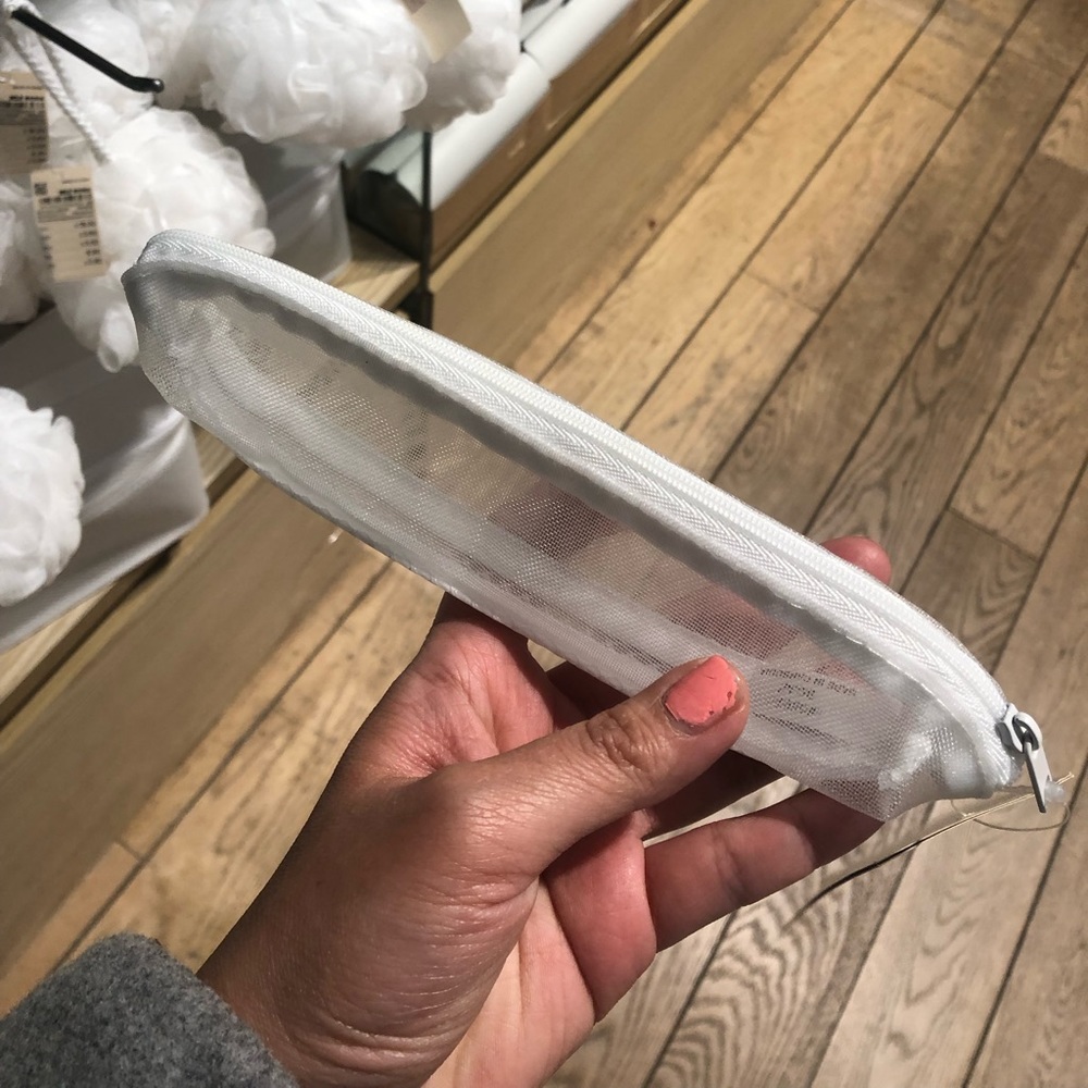 Muji compact pouch
